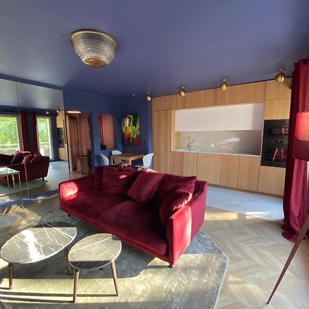 Apartament Luxury Paris La Vie En Rose Jacuzzi Terrasse Parking Zewnętrze zdjęcie